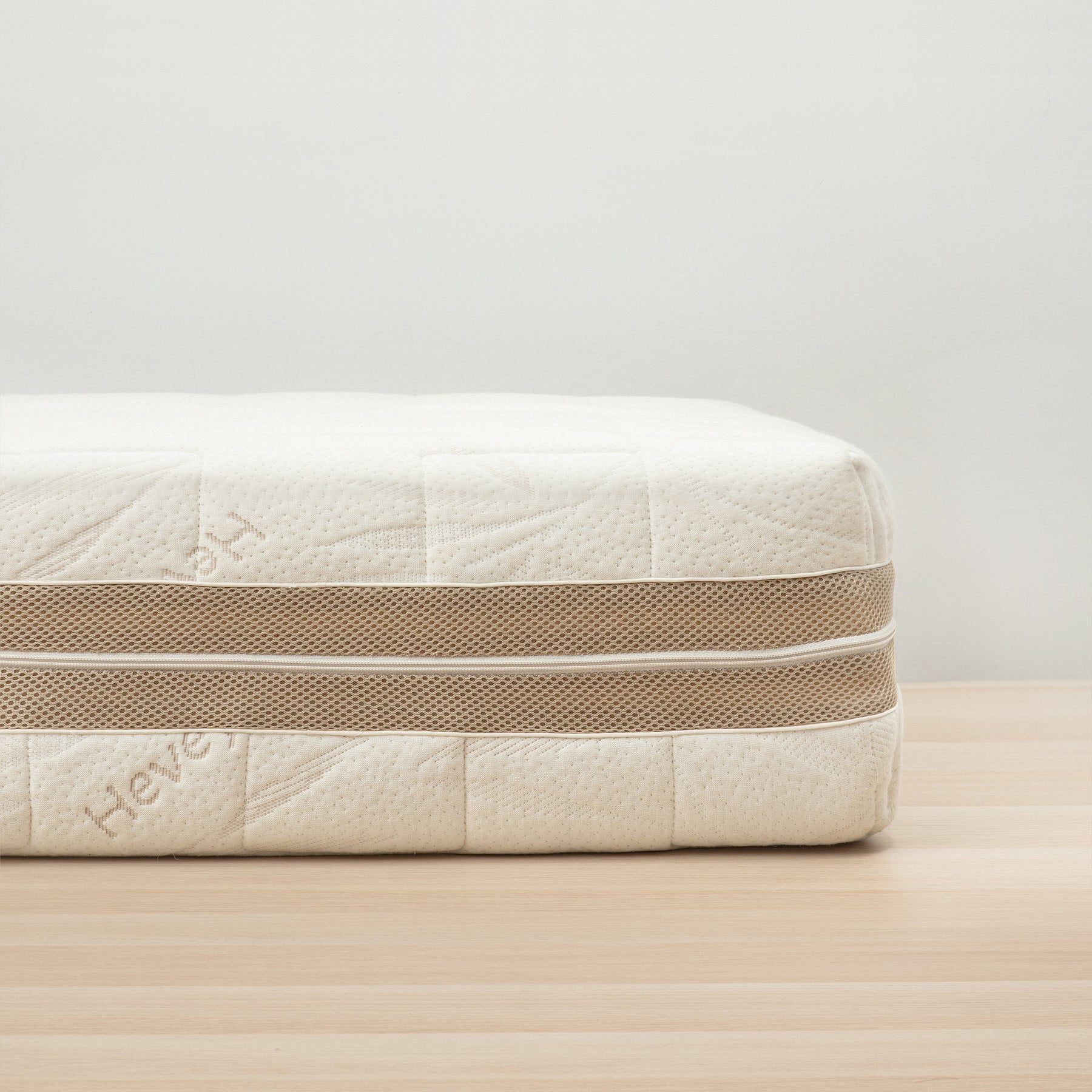 Heveya® Natural Organic Latex Mattress I